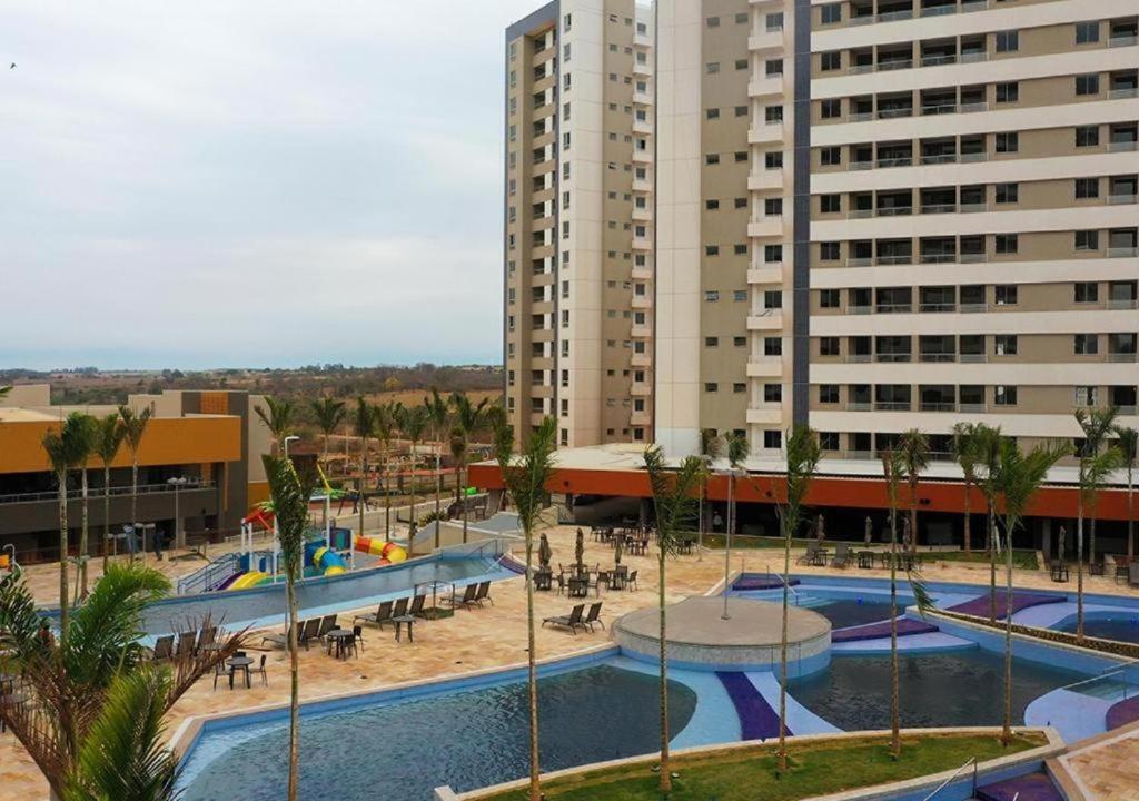 Enjoy Solar das Aguas Park Resort Olimpia Bagian luar foto Residential complex in the city