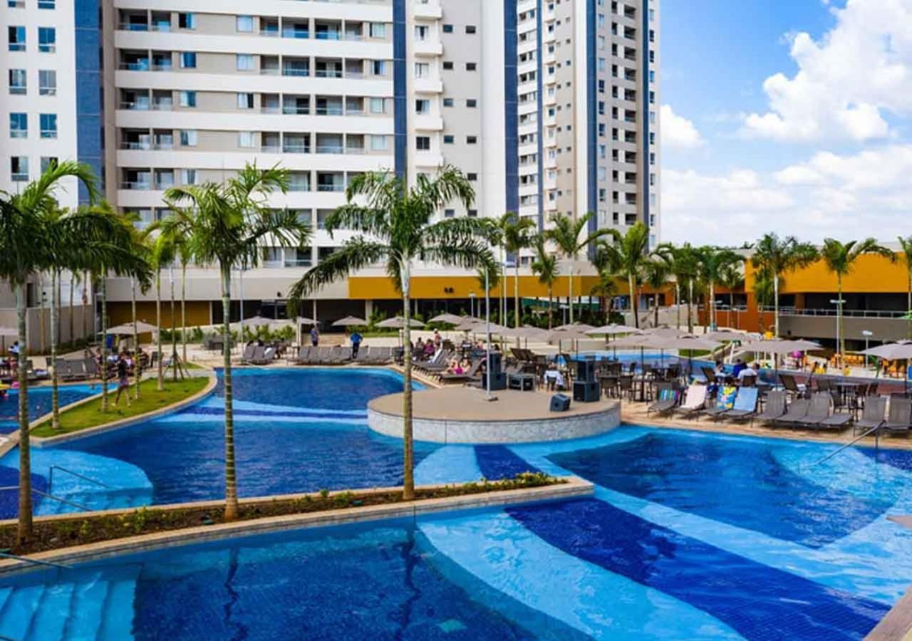 Enjoy Solar das Aguas Park Resort Olimpia Bagian luar foto The swimming pool at the resort