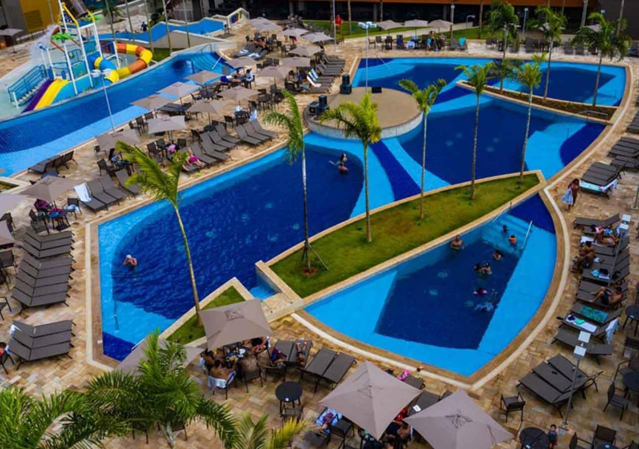 Enjoy Solar das Aguas Park Resort Olimpia Bagian luar foto Aerial view of the resort's swimming pool